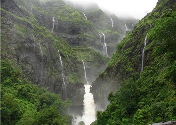 Monsoon View